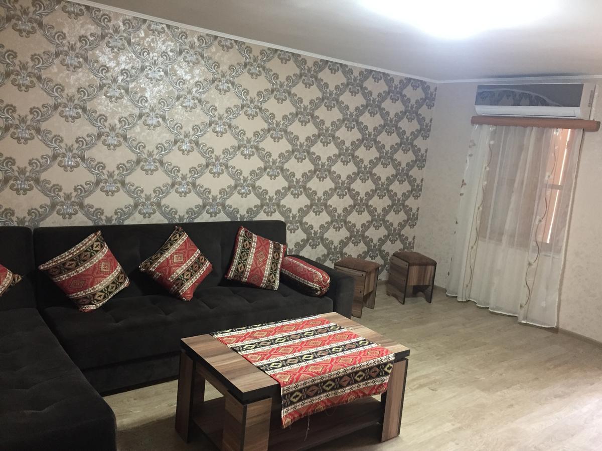 Old Yard Guest House Tiflis Exterior foto
